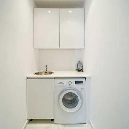 Aparthotel Downtown Park 2*