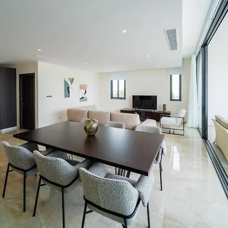 Aparthotel Downtown Park Paphos