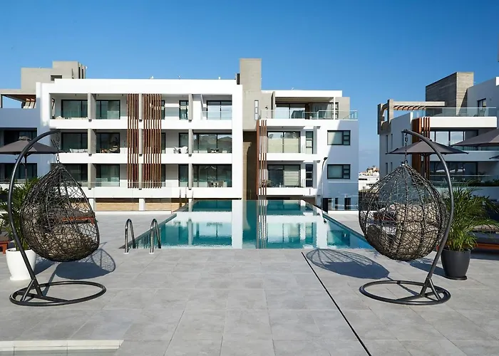 Downtown Park Aparthotel