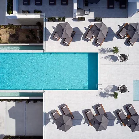 Aparthotel Downtown Park 2*