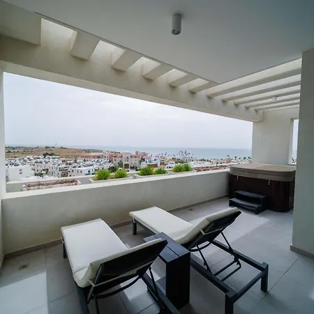 Downtown Park Aparthotel