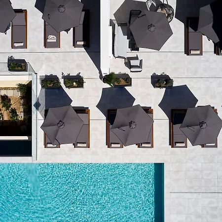 Downtown Park Apartmanhotel 4*
