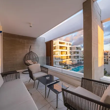 Aparthotel Downtown Park By Deserve 4*