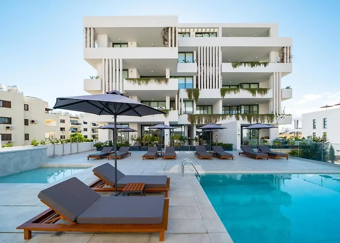 Downtown Park Apartahotel 4*