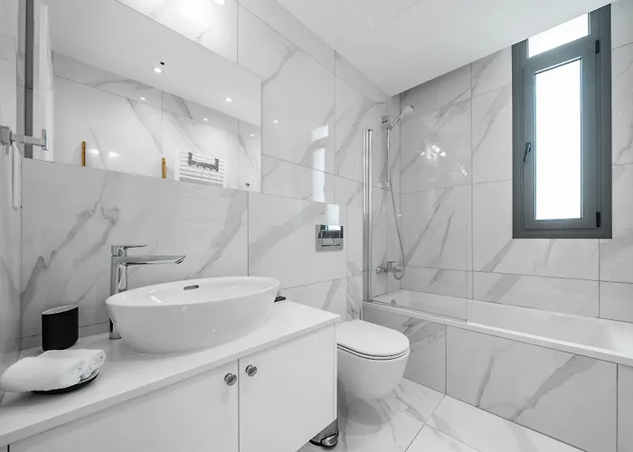 Downtown Park Apartmanhotel Paphos