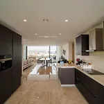 Aparthotel Downtown Park 4*