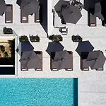 Downtown Park Aparthotel 4*